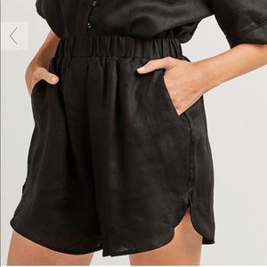 NWT Dissh linen jogger shorts size 6